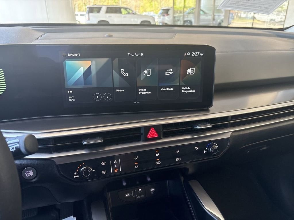 2025 Kia Sorento LX