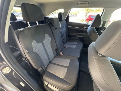 2025 Kia Sorento LX