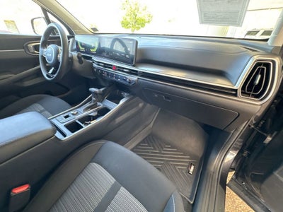 2025 Kia Sorento LX