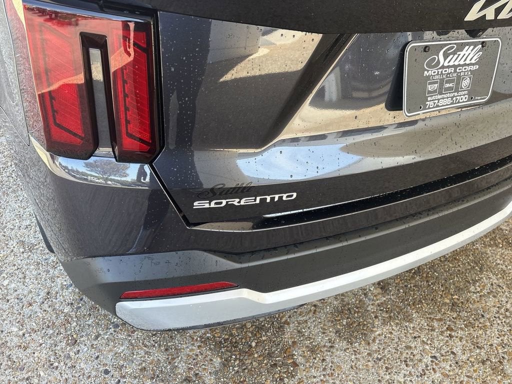 2025 Kia Sorento LX