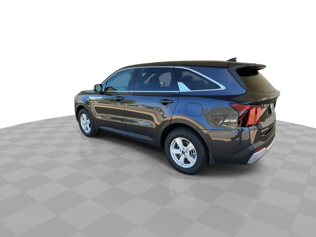 2025 Kia Sorento LX