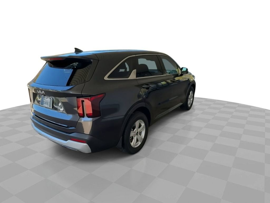 2025 Kia Sorento LX