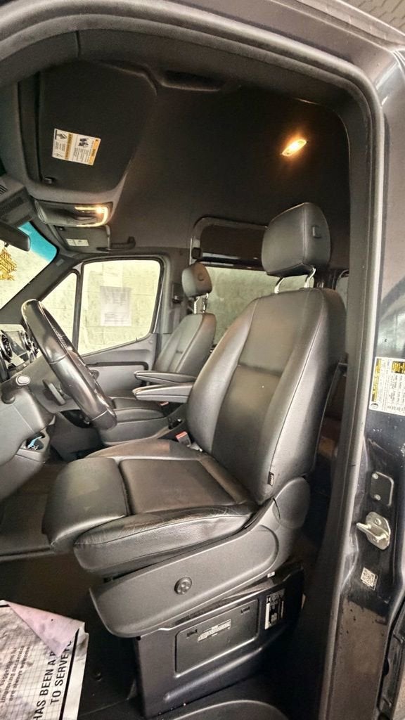 2023 Mercedes-Benz Sprinter 2500 Standard Roof 4-Cyl Diesel HO