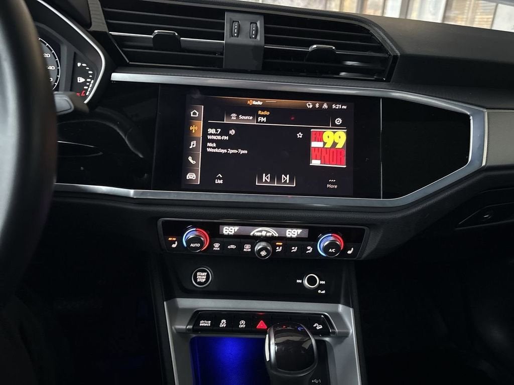 2022 Audi Q3 Premium Plus 45 TFSI S line quattro Tiptronic