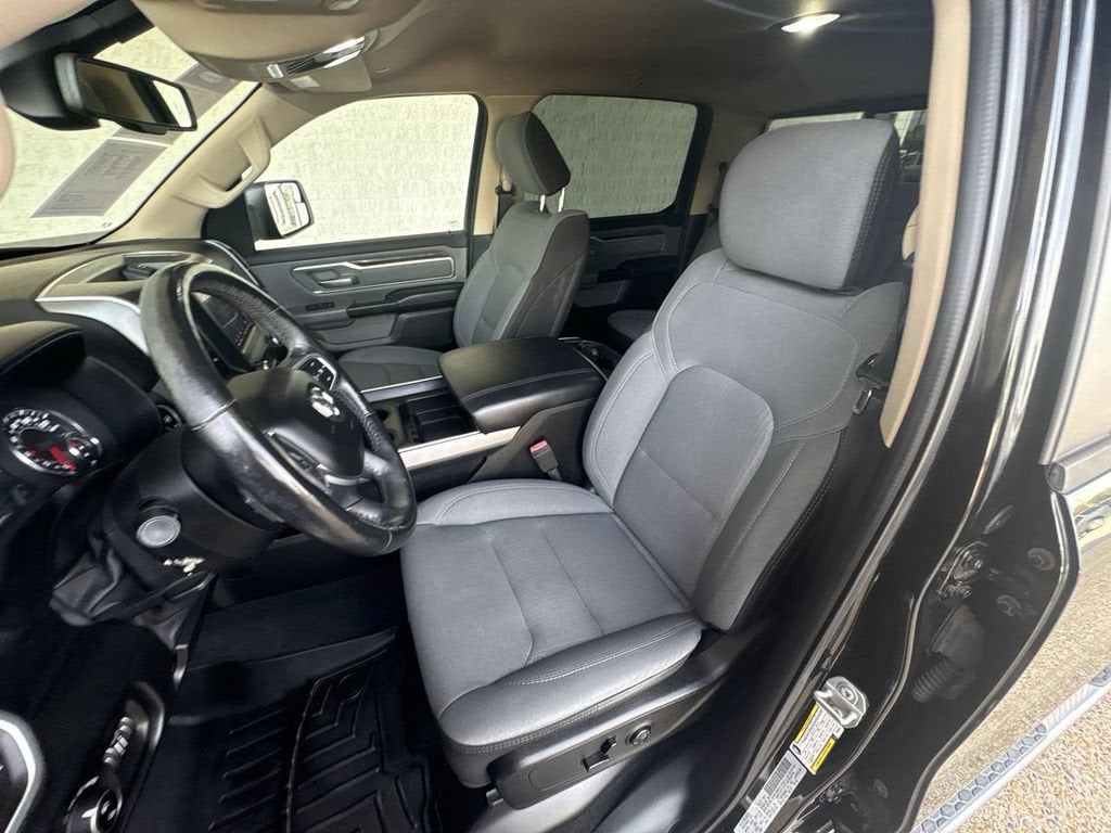 2019 RAM 1500 Big Horn/Lone Star Crew Cab 4x4 5'7" Box