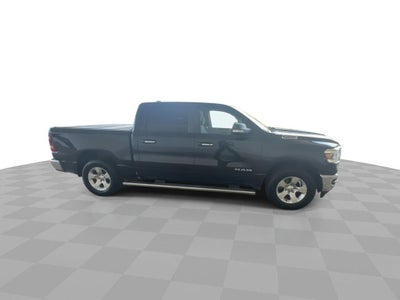 2019 RAM 1500 Big Horn/Lone Star Crew Cab 4x4 5'7" Box