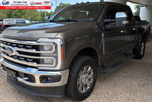 2023 Ford F-350 LARIAT