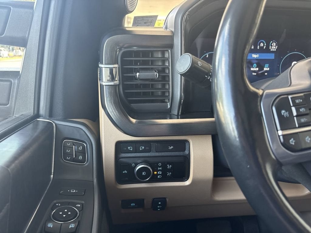 2023 Ford F-350 LARIAT