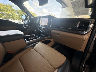 2023 Ford F-350 LARIAT