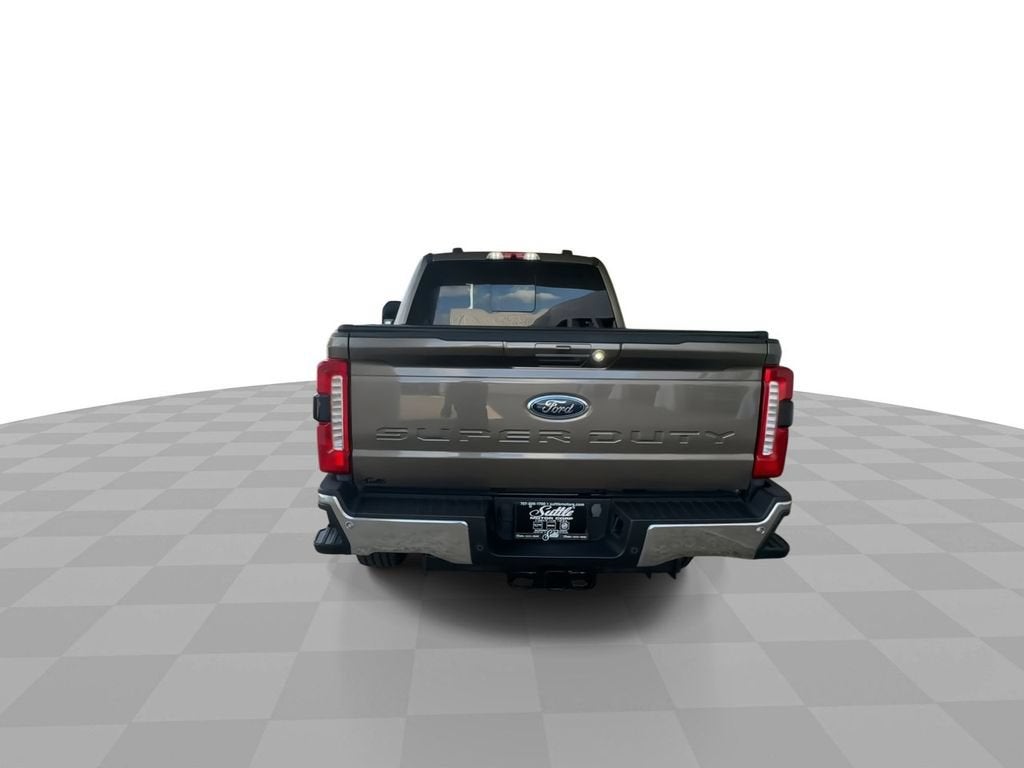 2023 Ford F-350 LARIAT