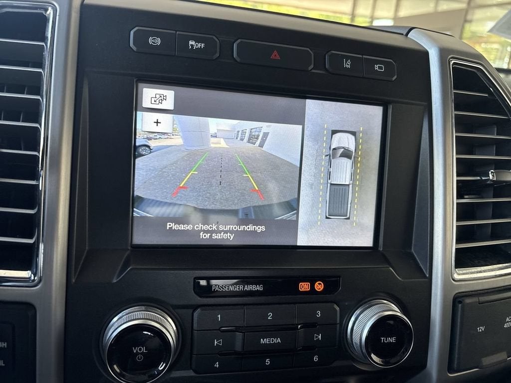 2017 Ford Super Duty F-350 SRW Platinum