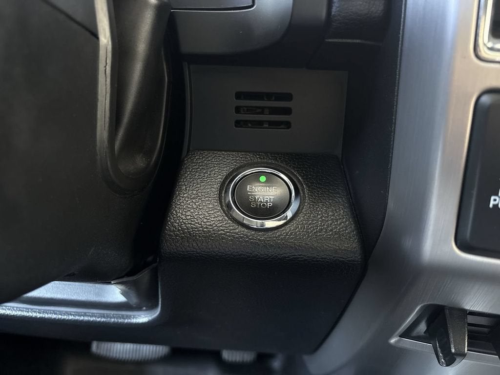 2017 Ford Super Duty F-350 SRW Platinum