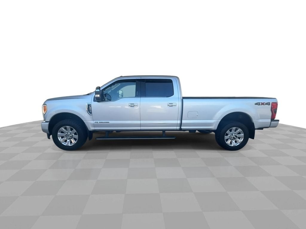 2017 Ford Super Duty F-350 SRW Platinum