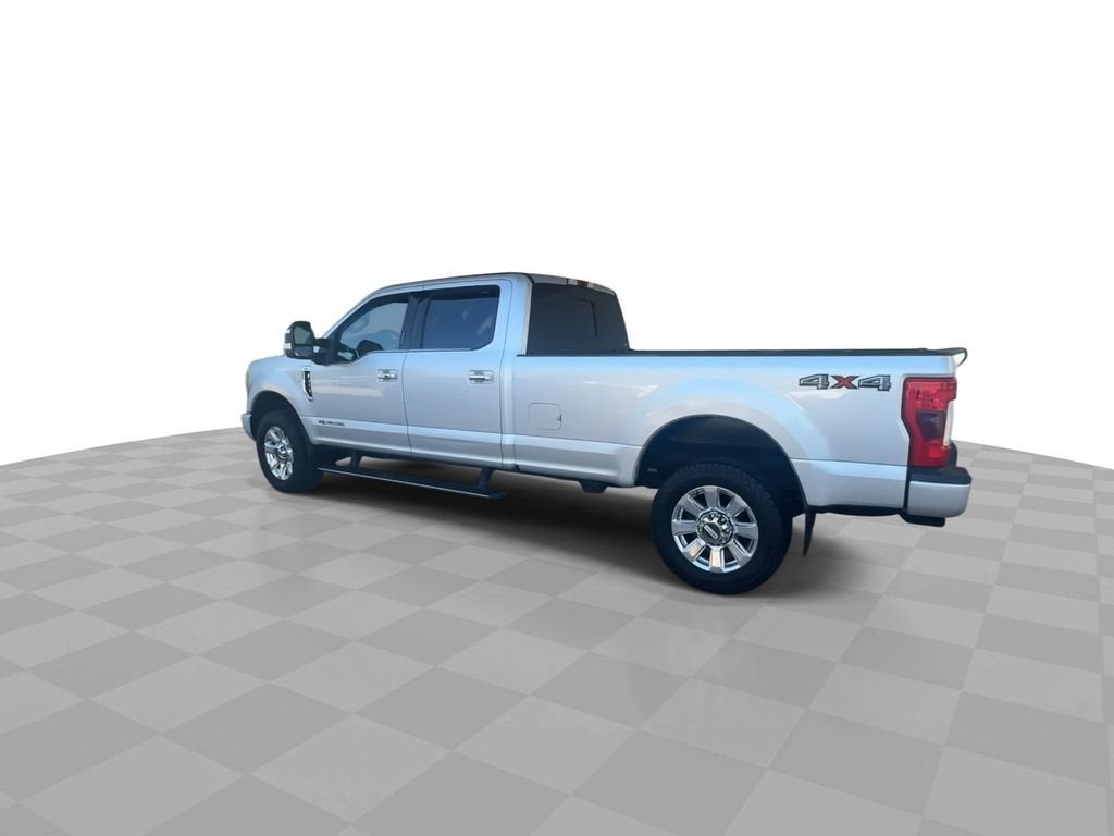 2017 Ford Super Duty F-350 SRW Platinum