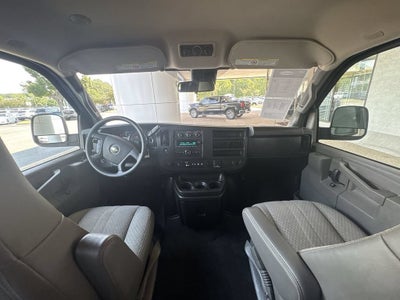 2020 Chevrolet Express Passenger 3500 LT