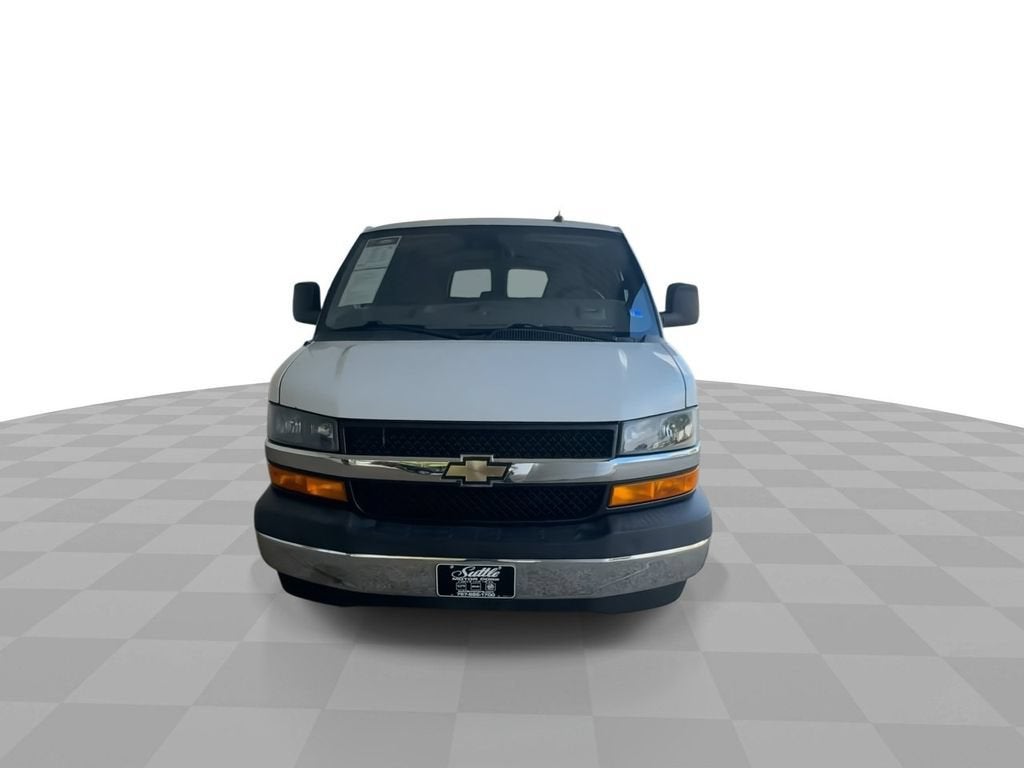 2020 Chevrolet Express Passenger 3500 LT