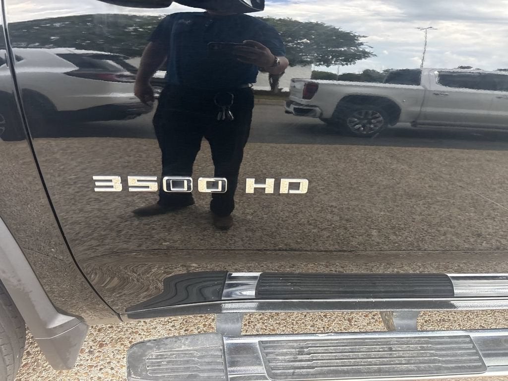 2024 Chevrolet Silverado 3500 HD LT DRW