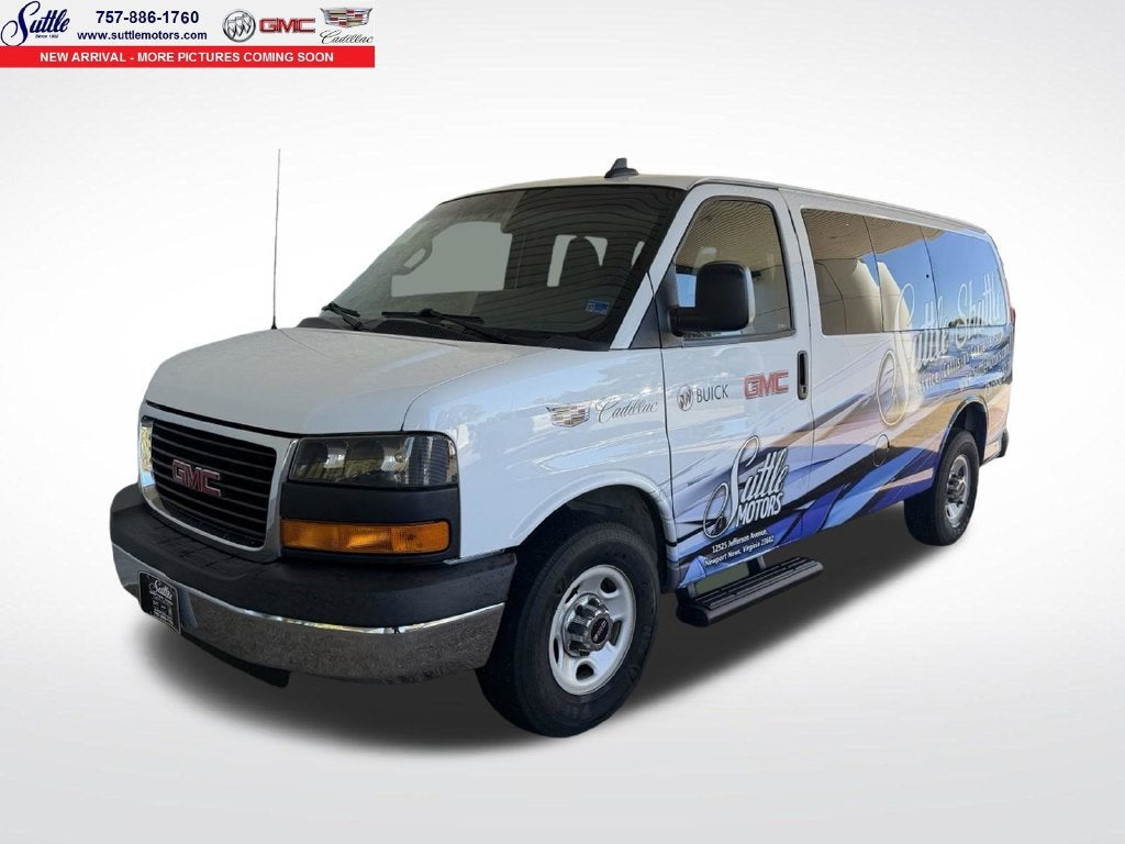 2016 GMC Savana Passenger