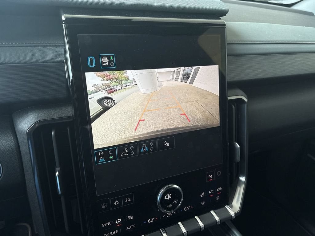 2025 GMC Acadia AT4