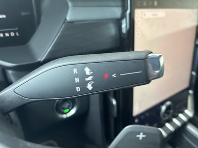 2025 GMC Acadia AT4
