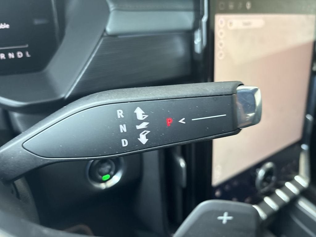 2025 GMC Acadia AT4