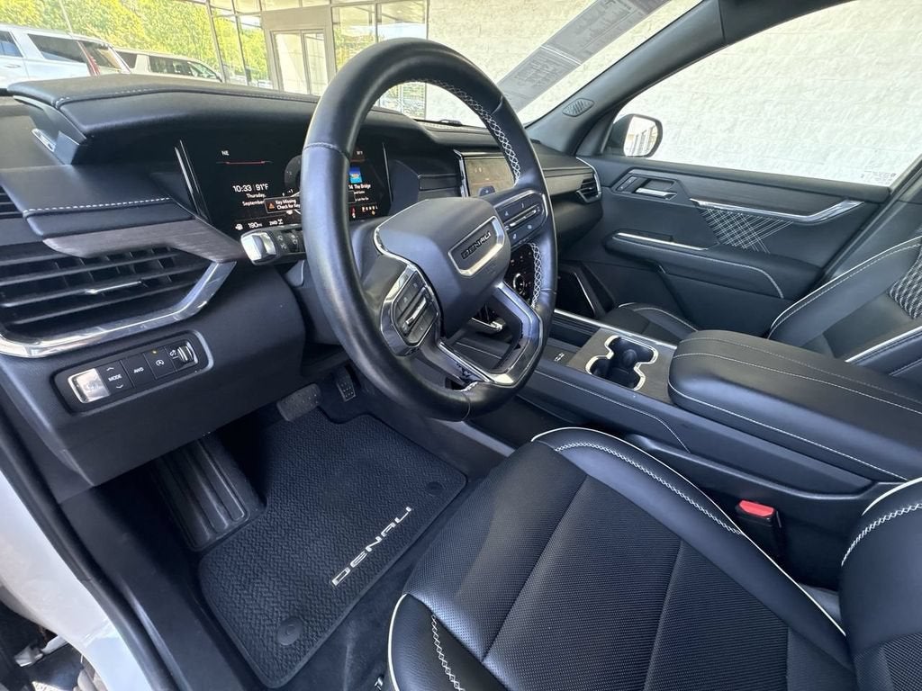 2024 GMC Acadia Denali - Photo 10