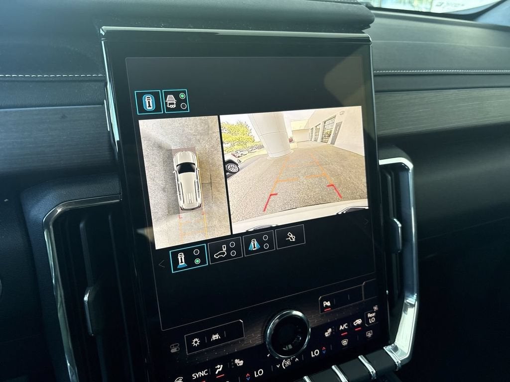 2024 GMC Acadia Denali - Photo 15