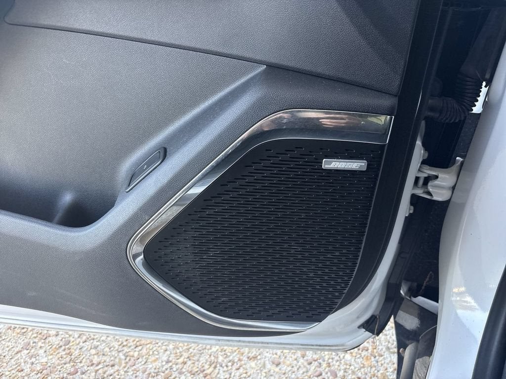 2024 GMC Acadia Denali - Photo 24