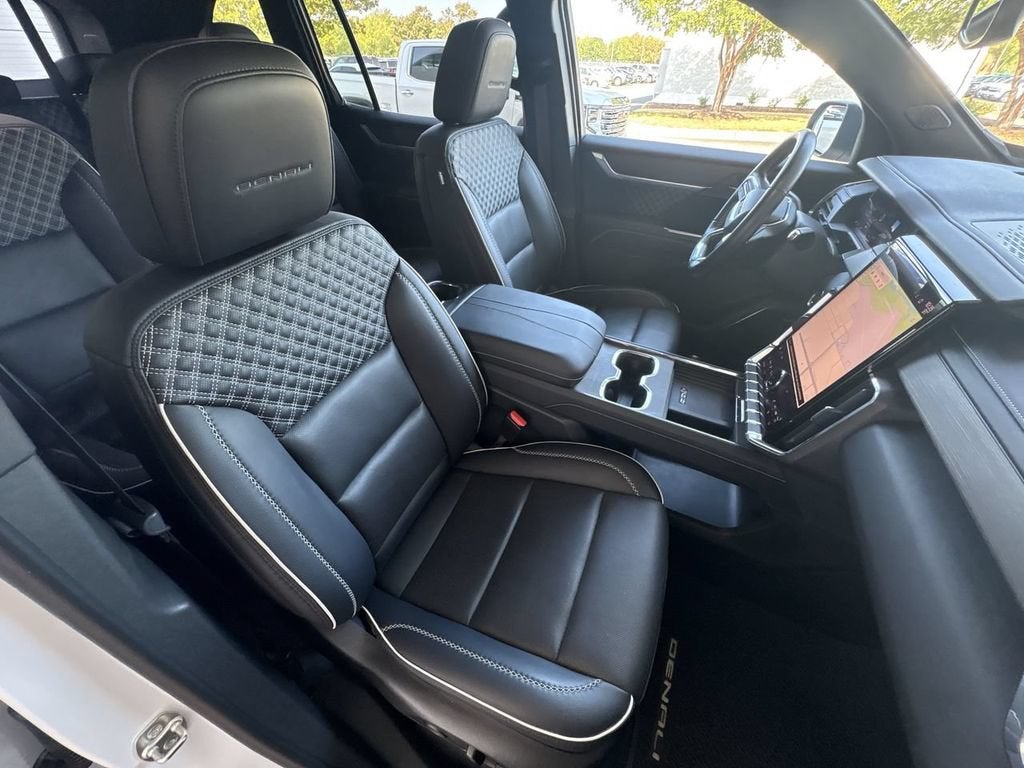 2024 GMC Acadia Denali - Photo 28