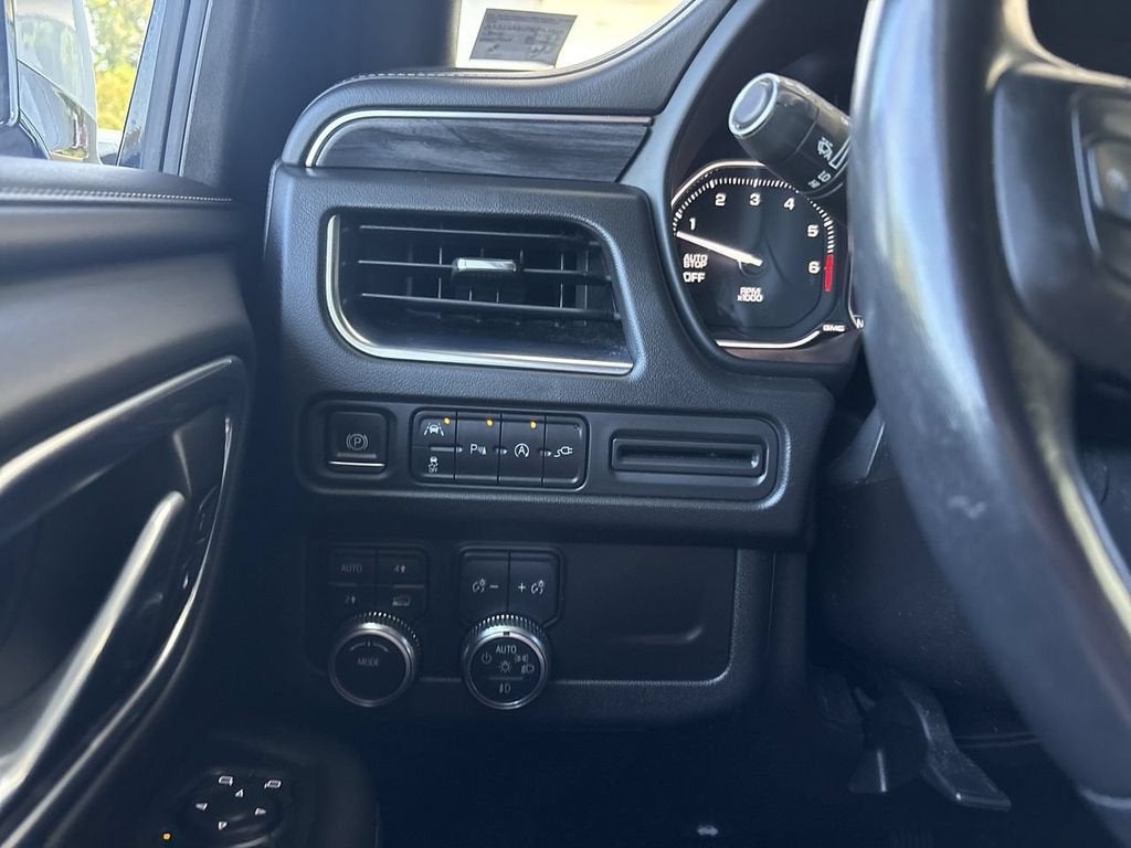 2021 GMC Yukon XL SLT