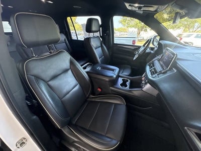 2021 GMC Yukon XL SLT