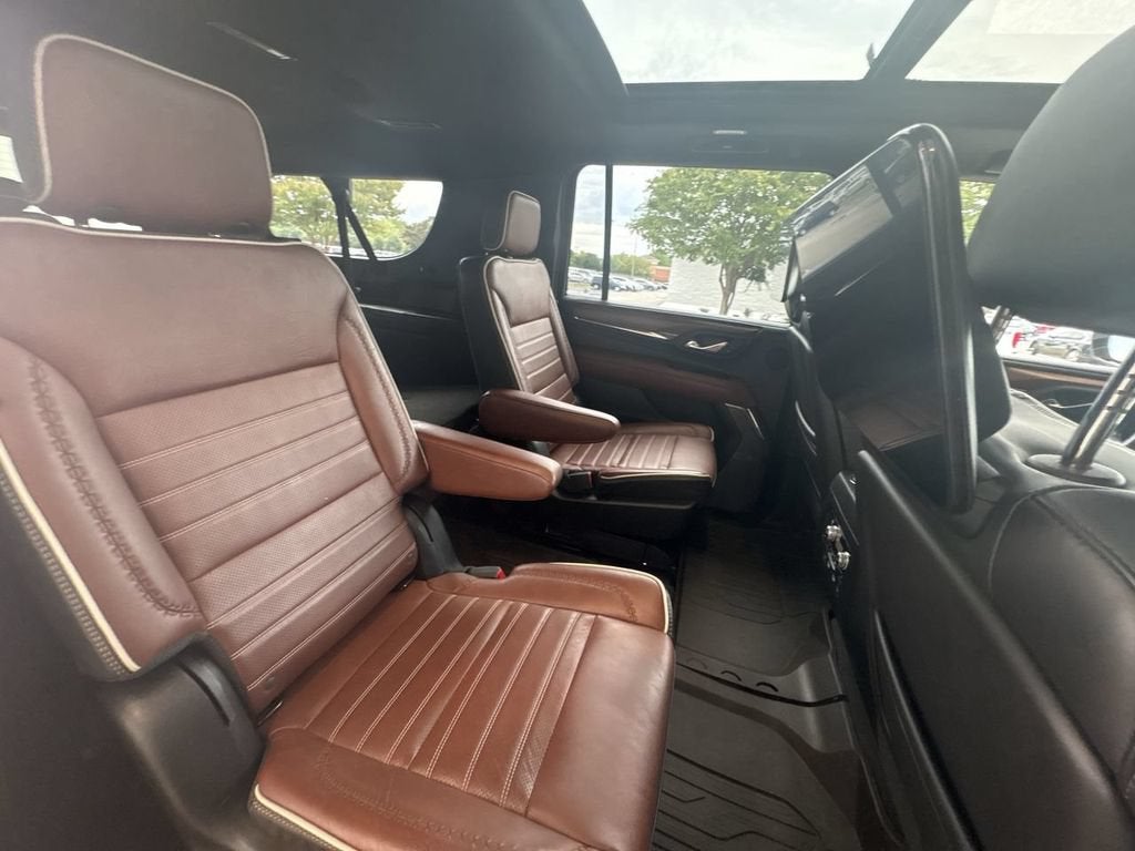 2023 GMC Yukon XL Denali Ultimate