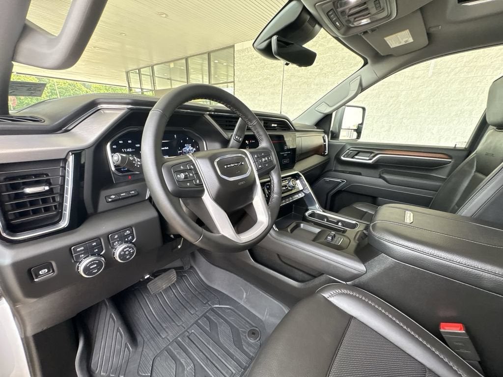 2025 GMC Sierra 2500 HD Denali