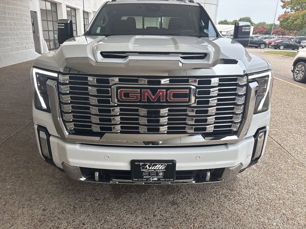 2025 GMC Sierra 2500 HD Denali