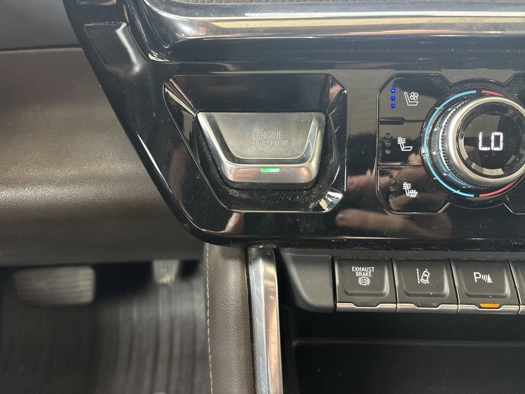 2025 GMC Sierra 3500 HD Denali DRW