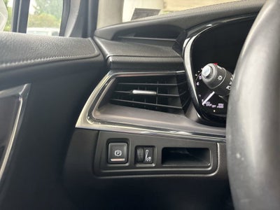 2019 Cadillac XT5 Luxury FWD