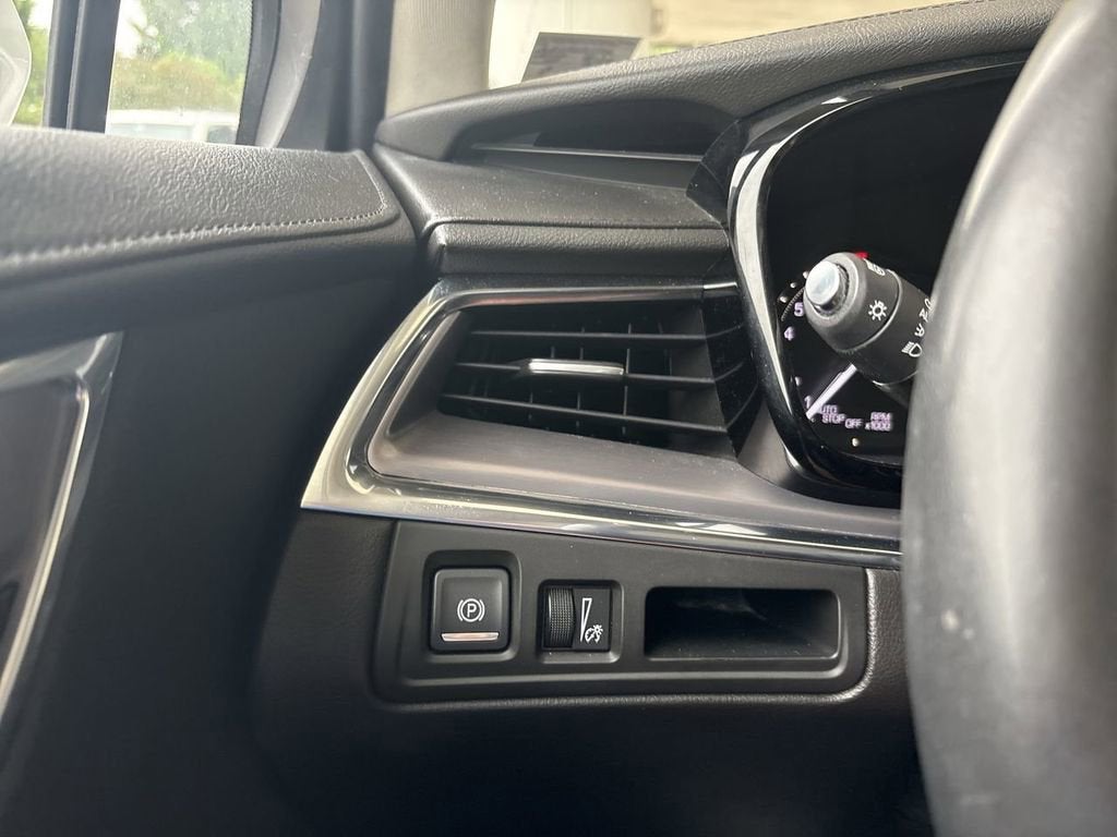 2019 Cadillac XT5 Luxury FWD