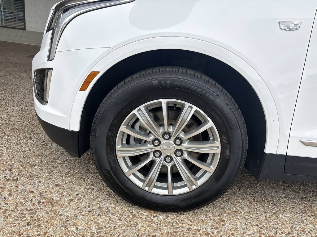 2019 Cadillac XT5 Luxury FWD