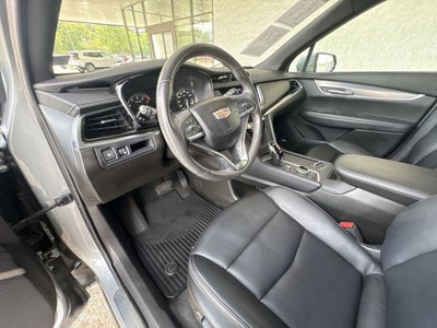 2024 Cadillac XT6 Luxury