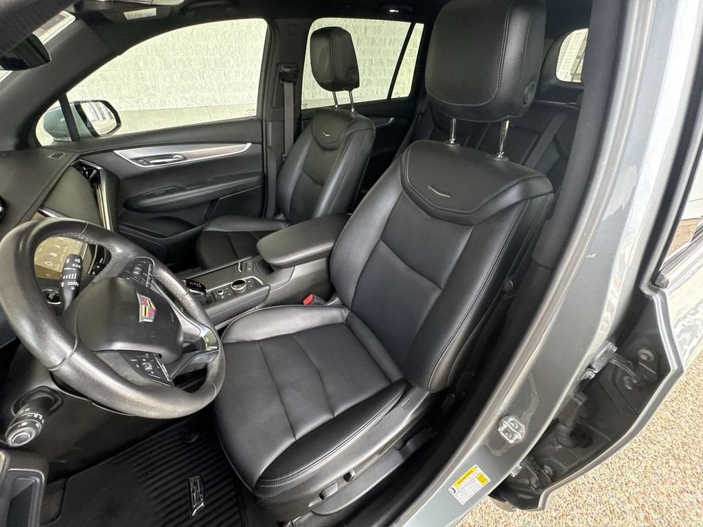 2024 Cadillac XT6 Luxury