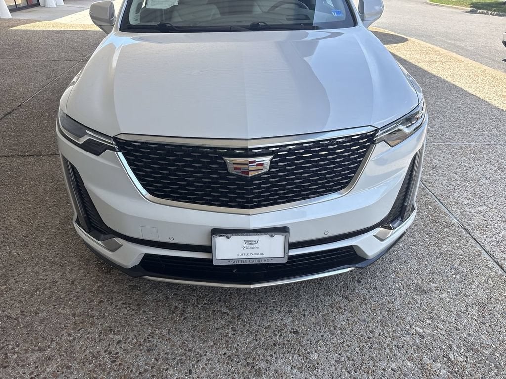 2024 Cadillac XT6 Premium Luxury