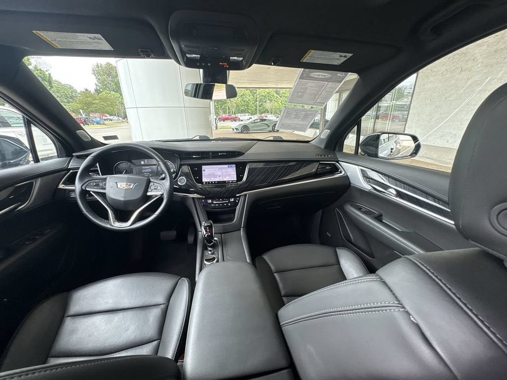 2025 Cadillac XT6 Premium Luxury
