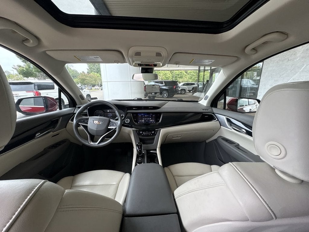 2025 Cadillac XT6 Premium Luxury
