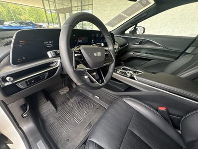 2025 Cadillac LYRIQ Luxury 1