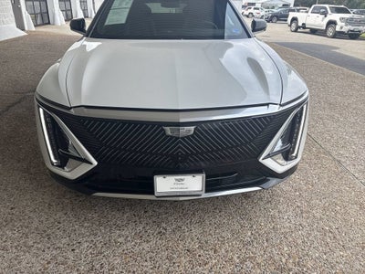 2025 Cadillac LYRIQ Luxury 1