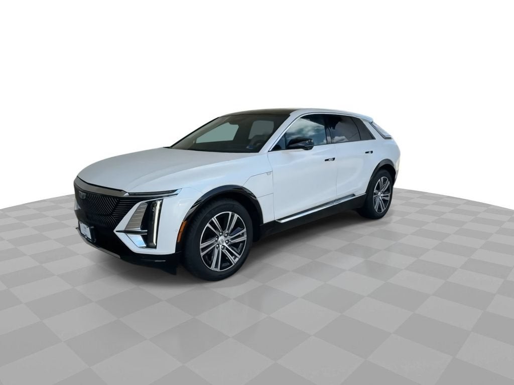 2024 Cadillac LYRIQ Luxury 1