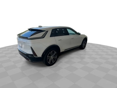 2024 Cadillac LYRIQ Luxury 1