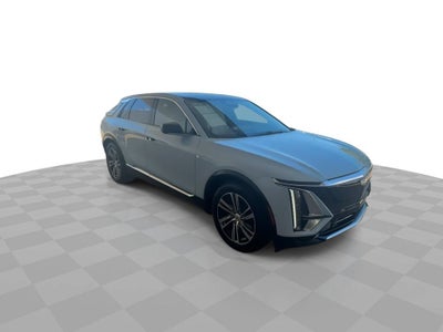 2024 Cadillac LYRIQ Luxury 1