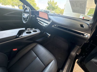 2024 Cadillac LYRIQ Luxury 1