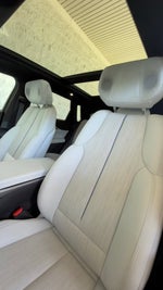 2025 Cadillac LYRIQ Luxury 2